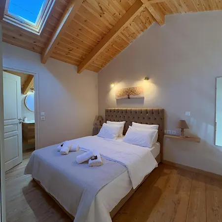 δρυάδες 2 * Arachova